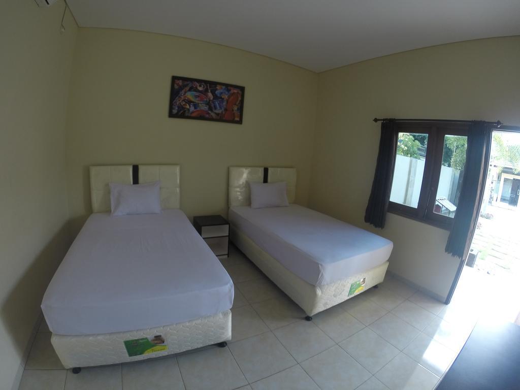 Deka Homestay Матарам Экстерьер фото